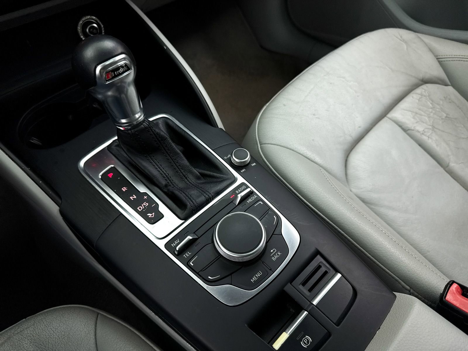 Used 2015 Audi A3 1.8T Premium image 17