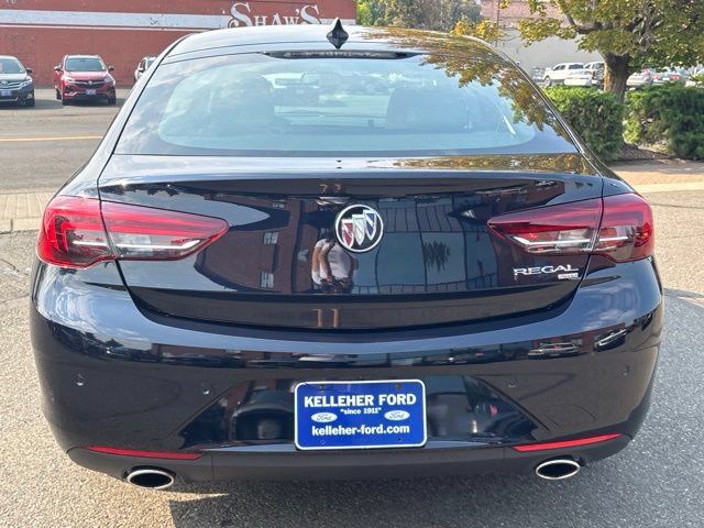 Used 2019 Buick Regal Essence w/ Driver Confidence Package I AWD/4WD image 4