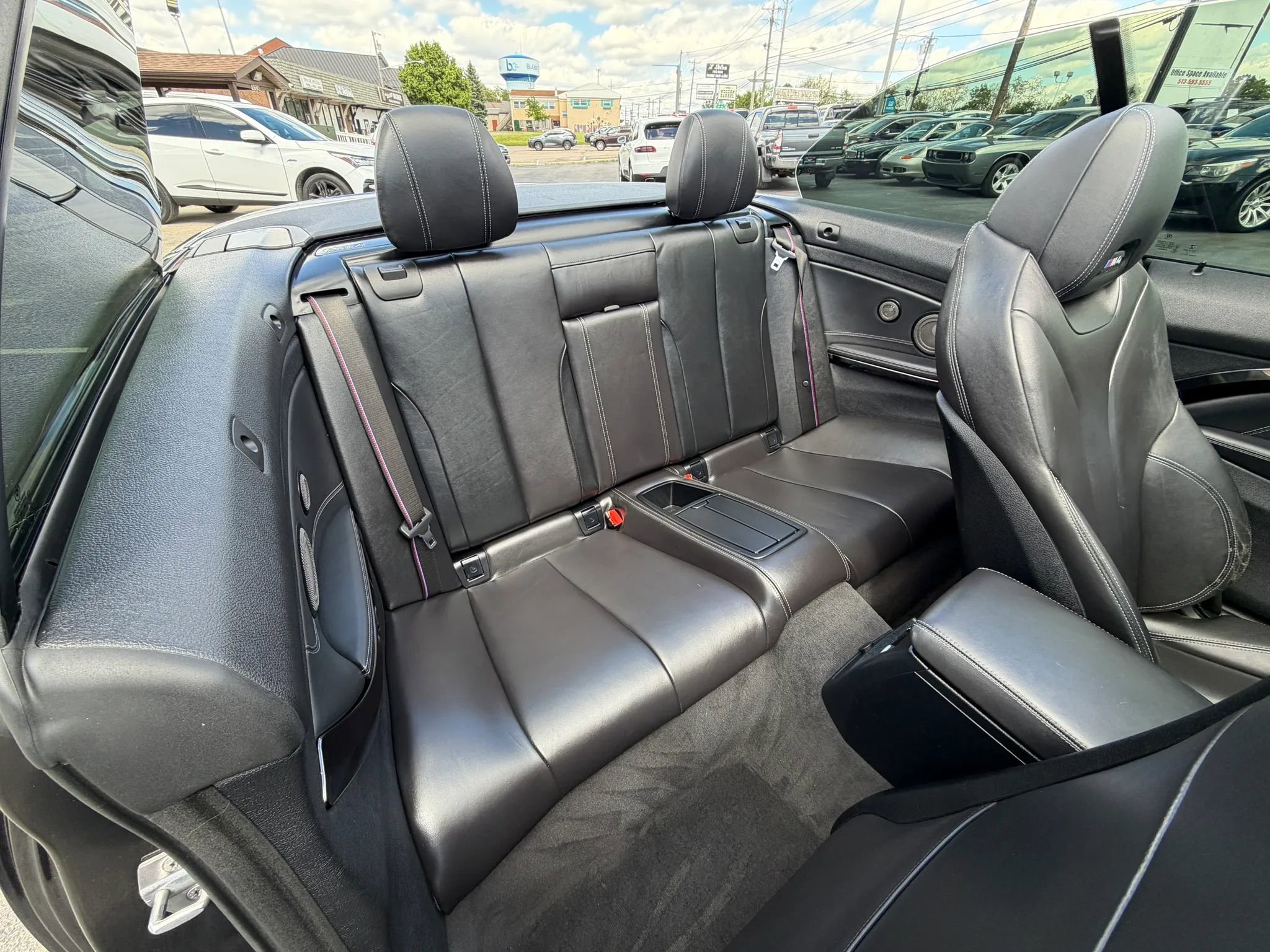 Used 2020 BMW M4 Convertible w/ Competition Package RWD image 18