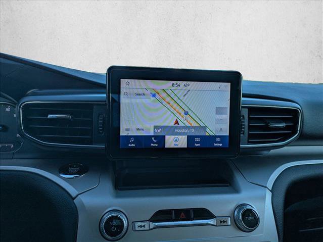 Used 2020 Ford Explorer XLT w/ Equipment Group 202A image 13