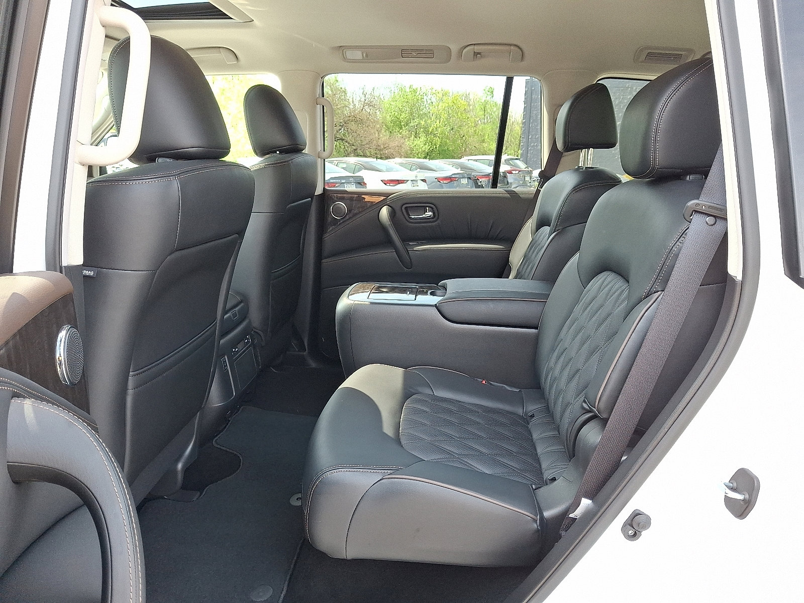 Certified 2024 Nissan Armada Platinum w/ Captain's Chairs Package image 13