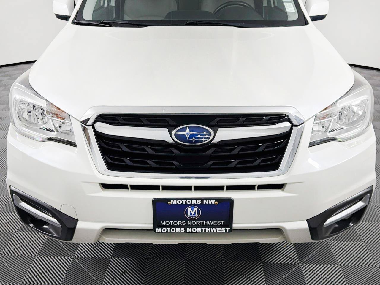 Used 2018 Subaru Forester 2.5i Premium AWD/4WD image 2