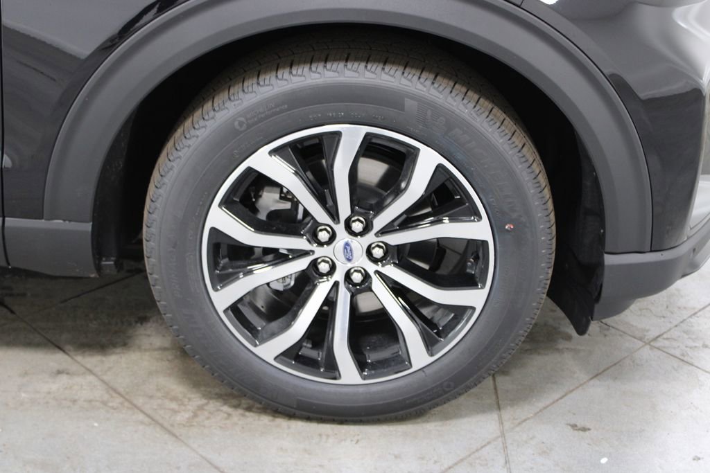 New 2026 Ford Explorer ST-Line image 12