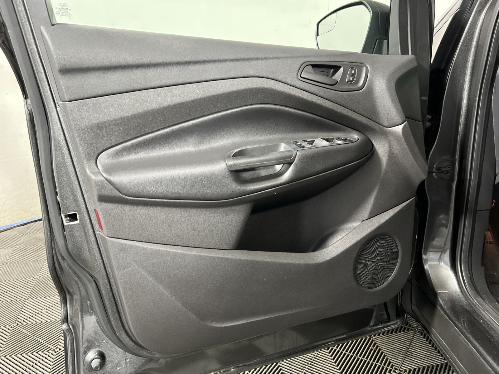 Used 2017 Ford Escape S FWD image 14