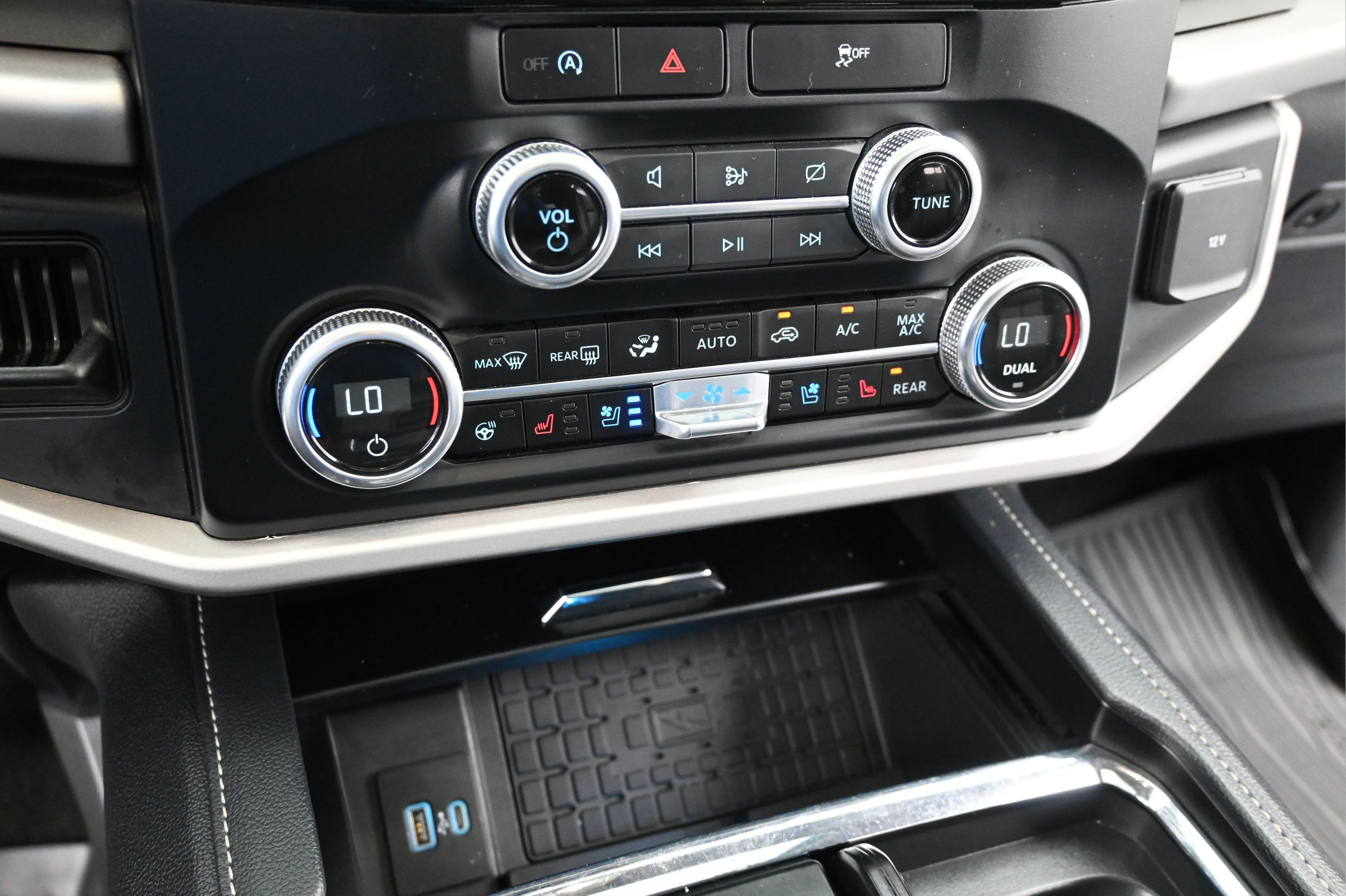 Used 2023 Ford Expedition XLT RWD image 19