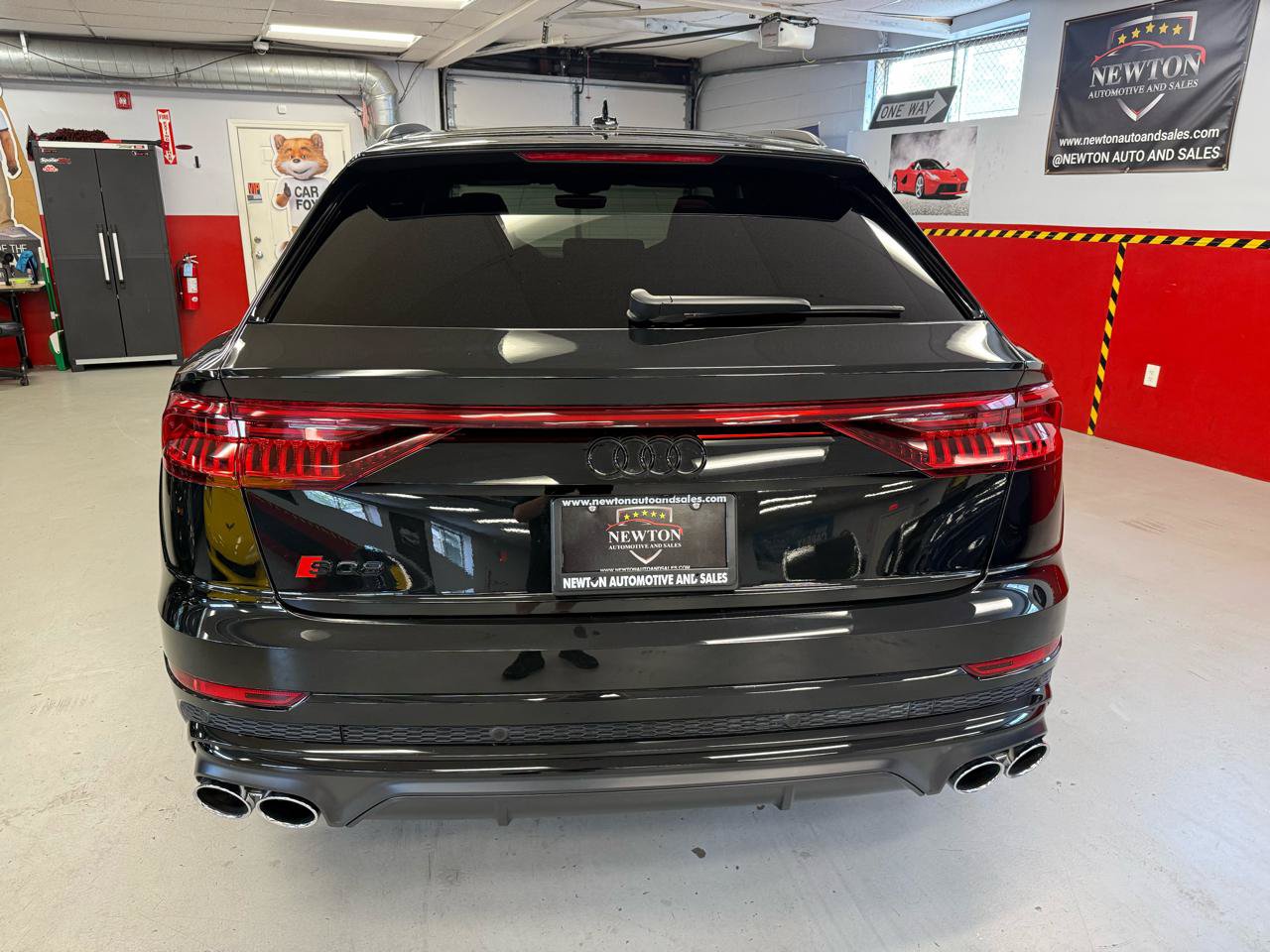 Used 2023 Audi SQ8 Premium Plus AWD/4WD image 5