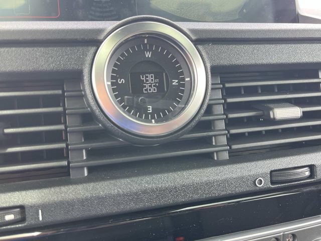 Used 2025 INEOS Grenadier AWD/4WD image 45