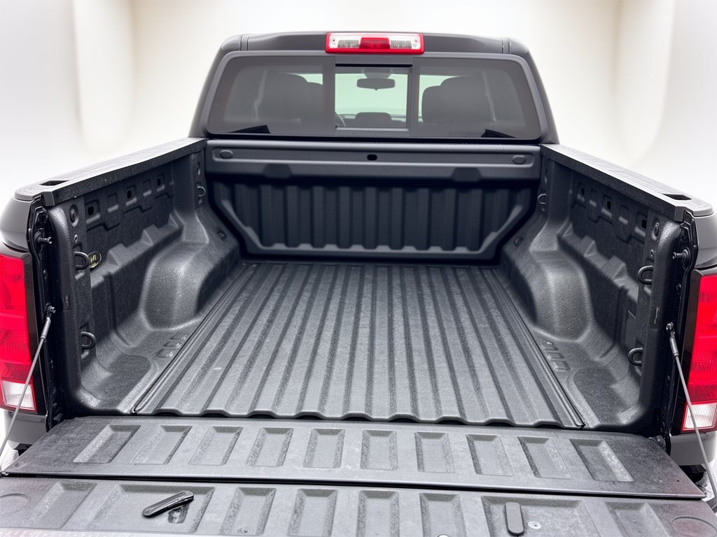 Certified 2023 Chevrolet Colorado W/T w/ WT Convenience Package II AWD/4WD image 28