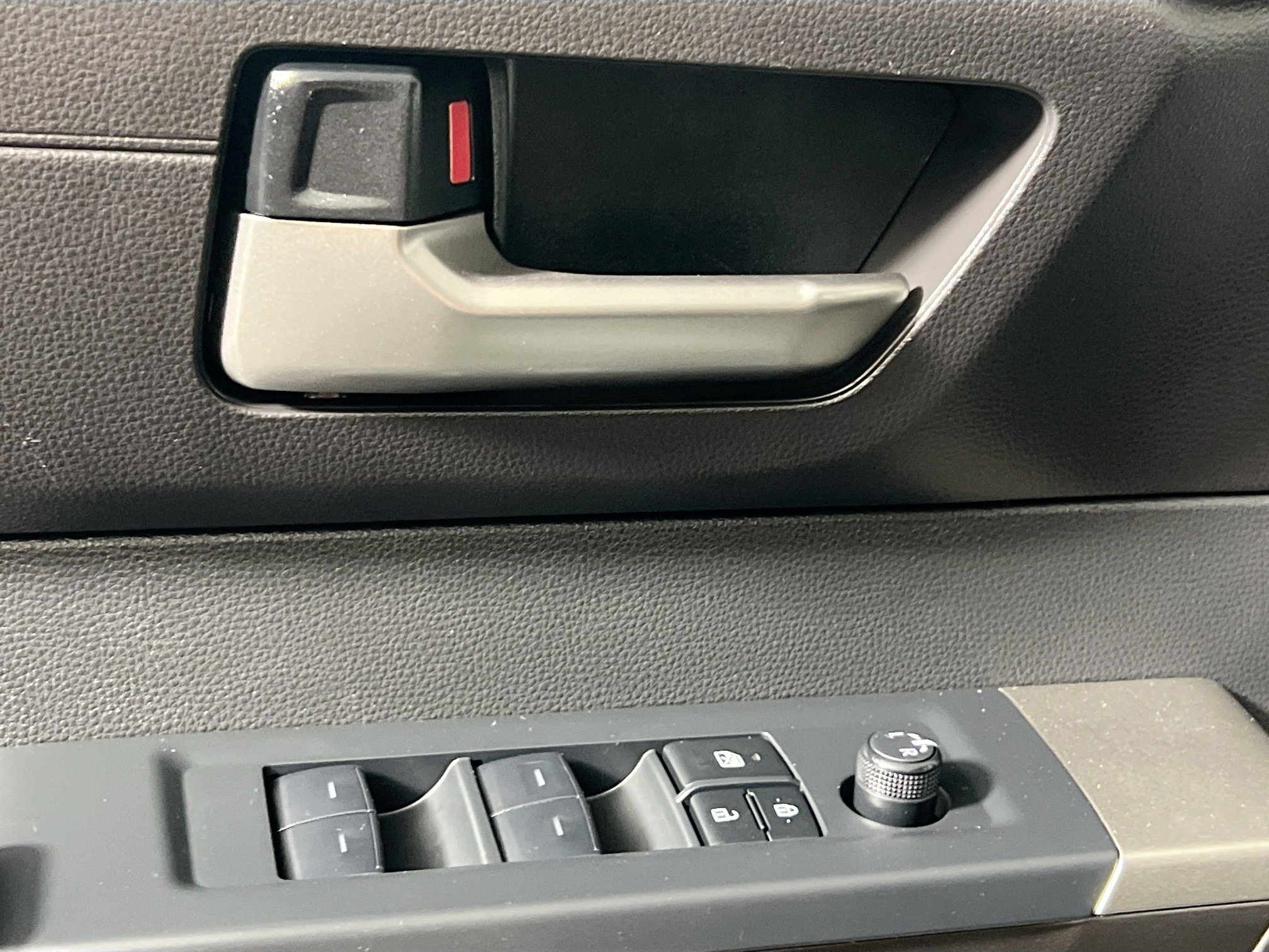 New 2026 Toyota Tundra SR5 image 16