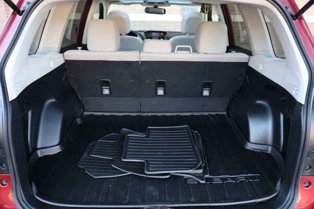 Used 2015 Subaru Forester 2.5i Premium image 12