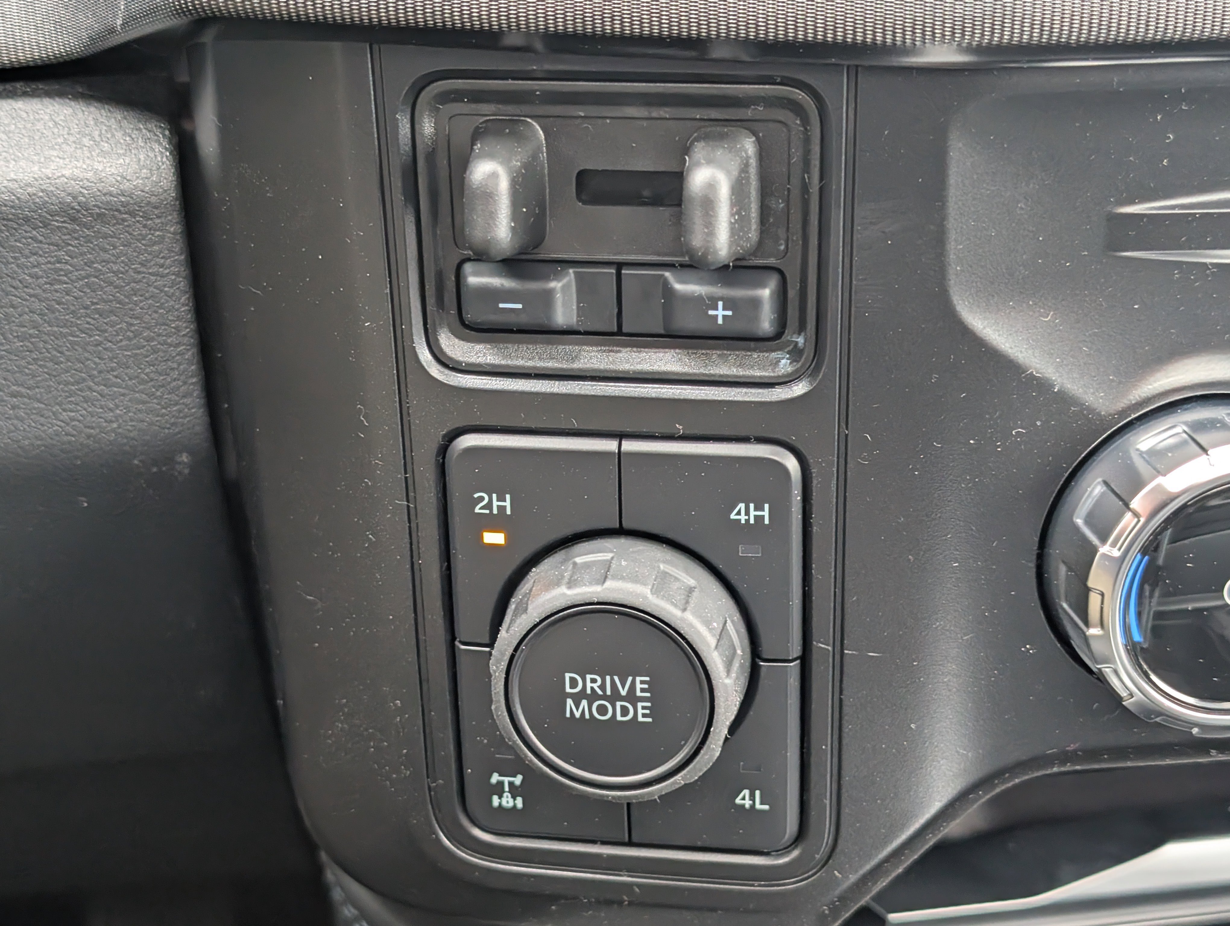 New 2026 Ford F250 Platinum image 22