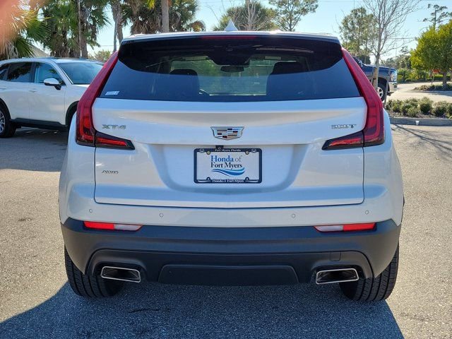 Used 2021 Cadillac XT4 Luxury w/ Driver Awareness Package AWD/4WD image 6