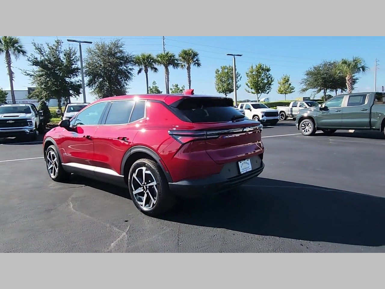 New 2026 Chevrolet Equinox EV LT image 18