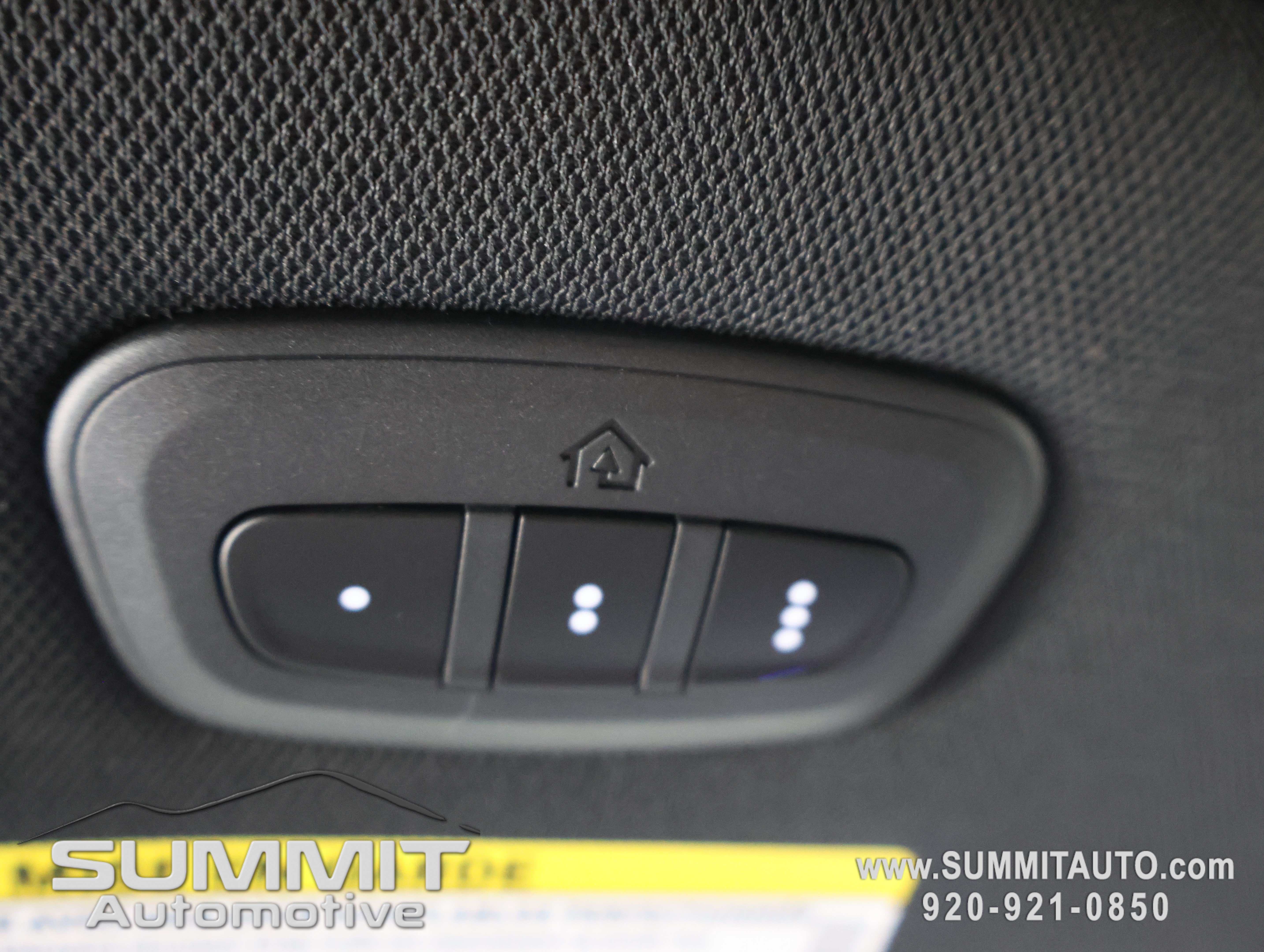 New 2027 Chrysler Pacifica Limited AWD/4WD image 80