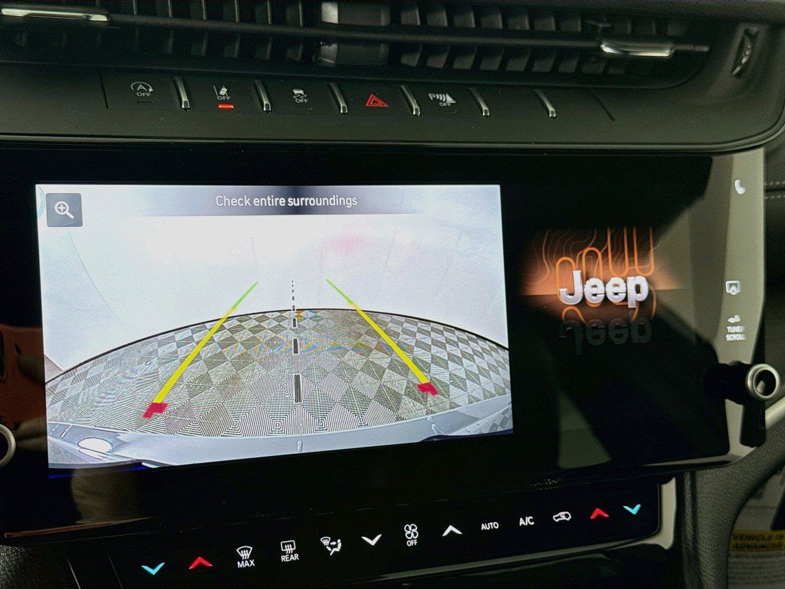 New 2027 Jeep Grand Cherokee 4WD image 8