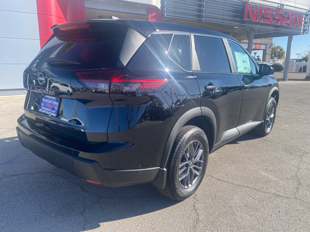 New 2026 Nissan Rogue S FWD image 7