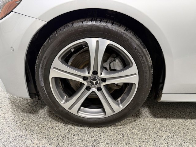 Used 2018 Mercedes-Benz E 300 E 300 image 28