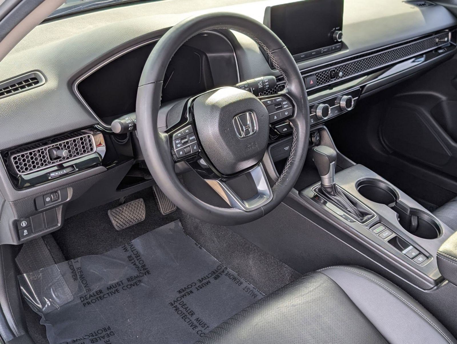 Used 2024 Honda Civic EX-L image 4