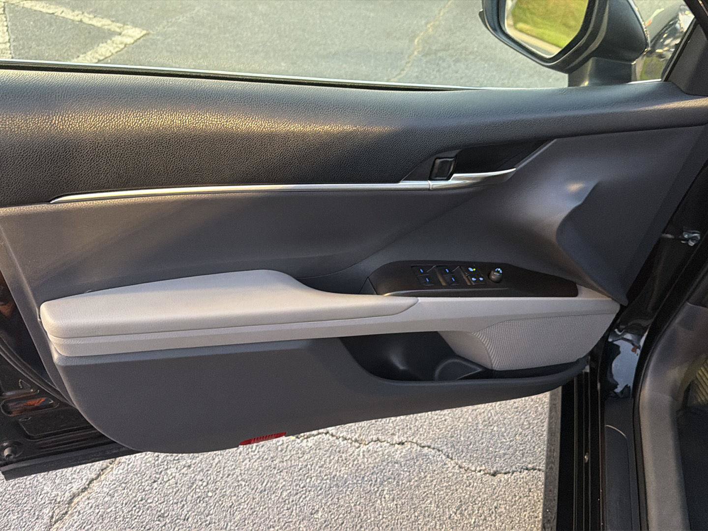 Certified 2022 Toyota Camry LE FWD image 16