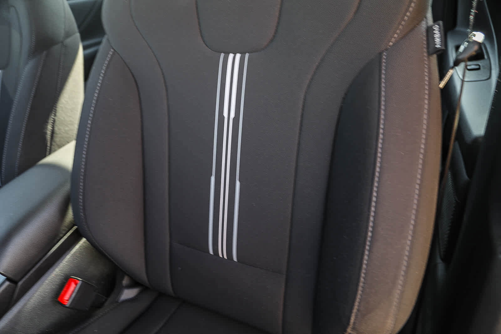 Used 2026 Hyundai Elantra Blue w/ Cargo Package image 24