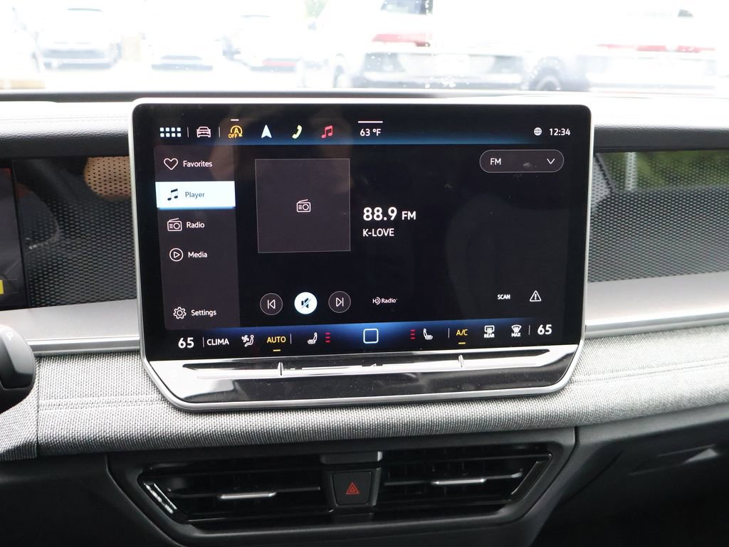 Used 2025 Volkswagen Tiguan S image 23