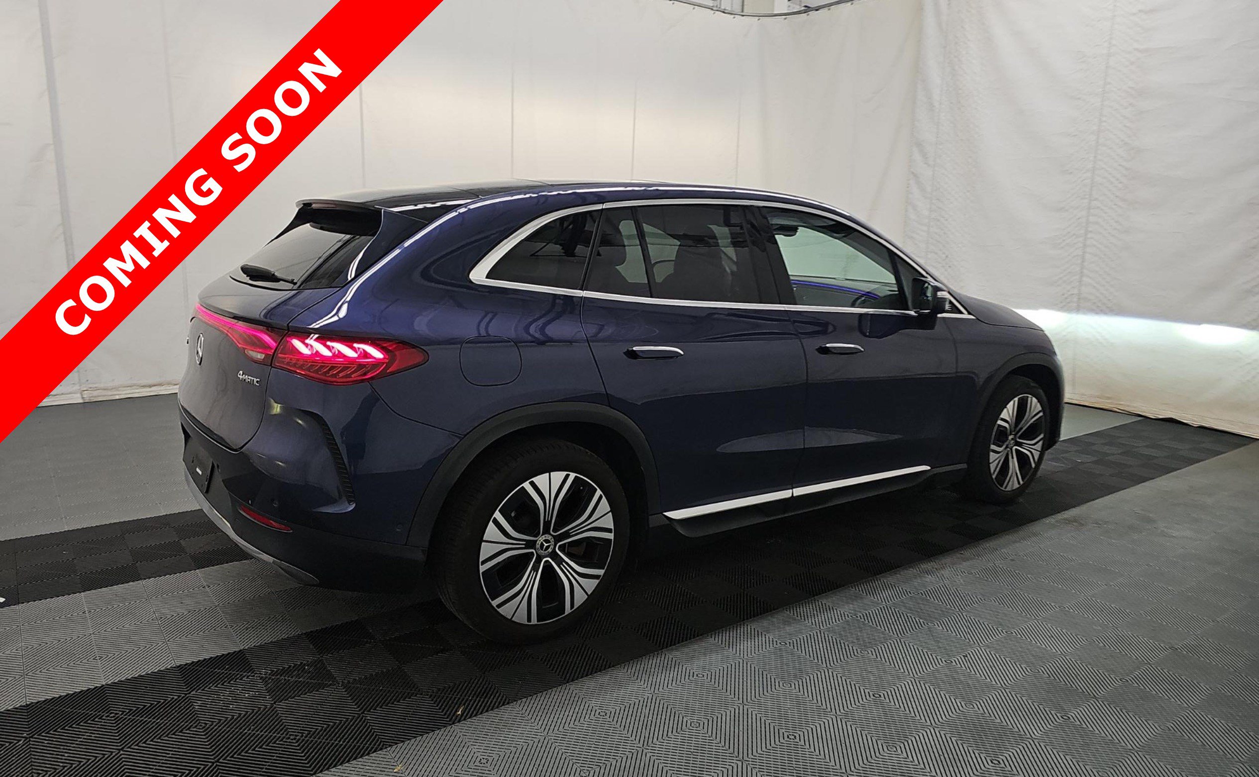 Used 2023 Mercedes-Benz EQE 350+ 4MATIC SUV w/ Exclusive Trim Package image 4