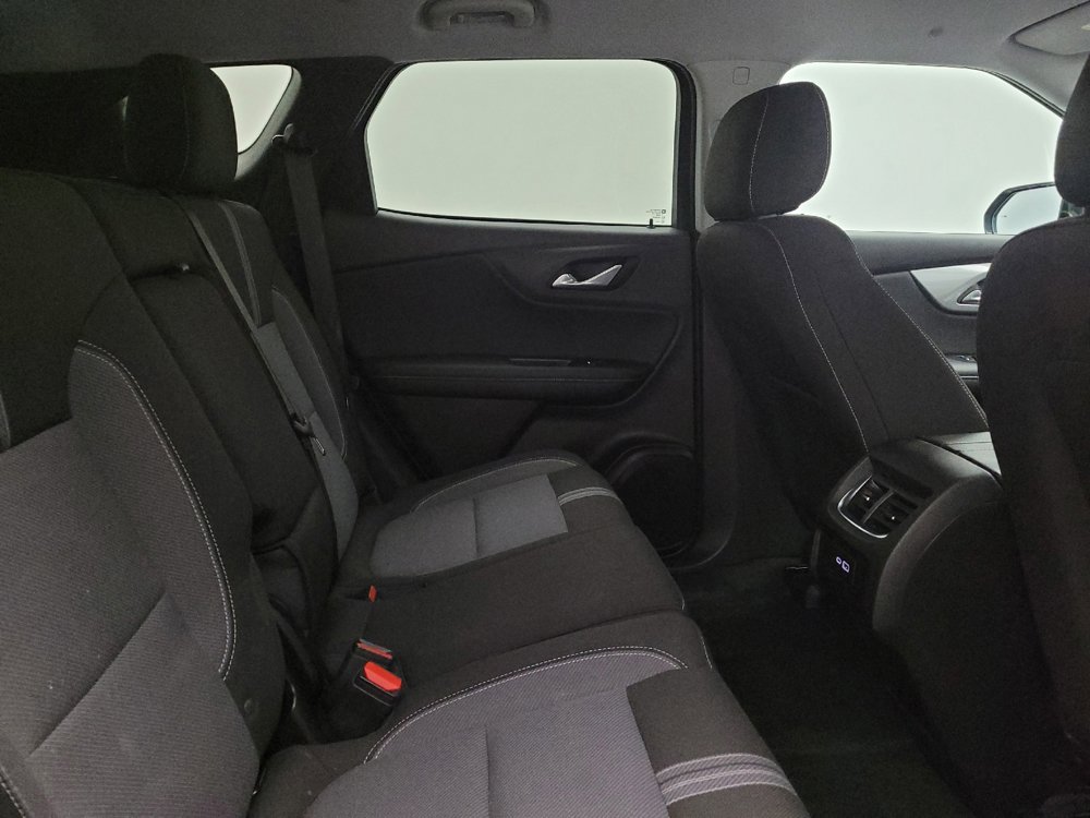 Used 2024 Chevrolet Blazer LT w/ Convenience Package FWD image 19