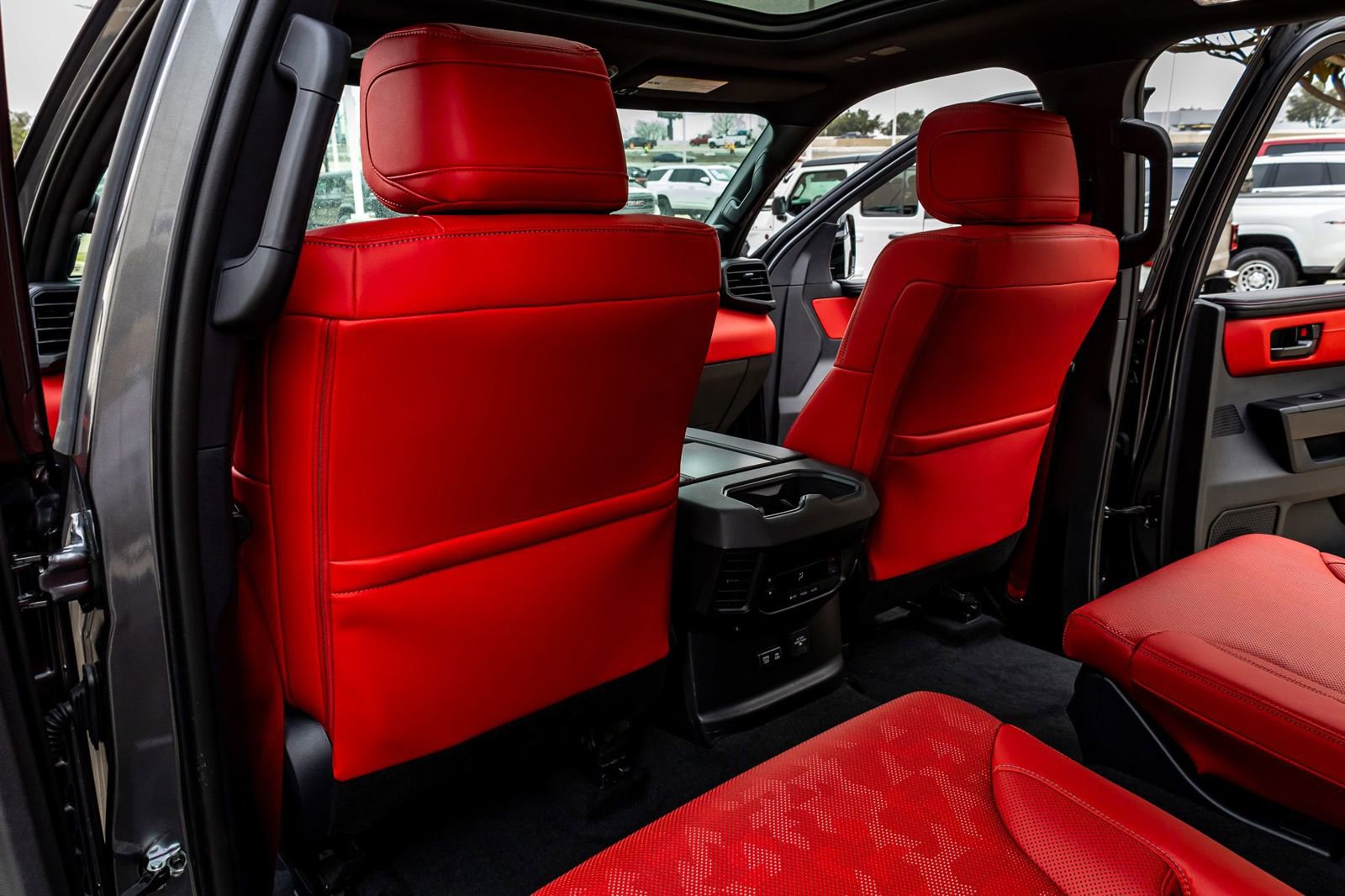 Used 2025 Toyota Sequoia TRD Pro image 34