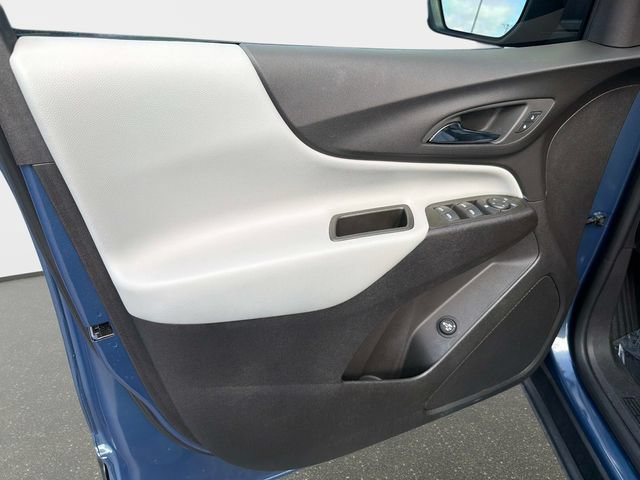 Used 2024 Chevrolet Equinox LT FWD image 16