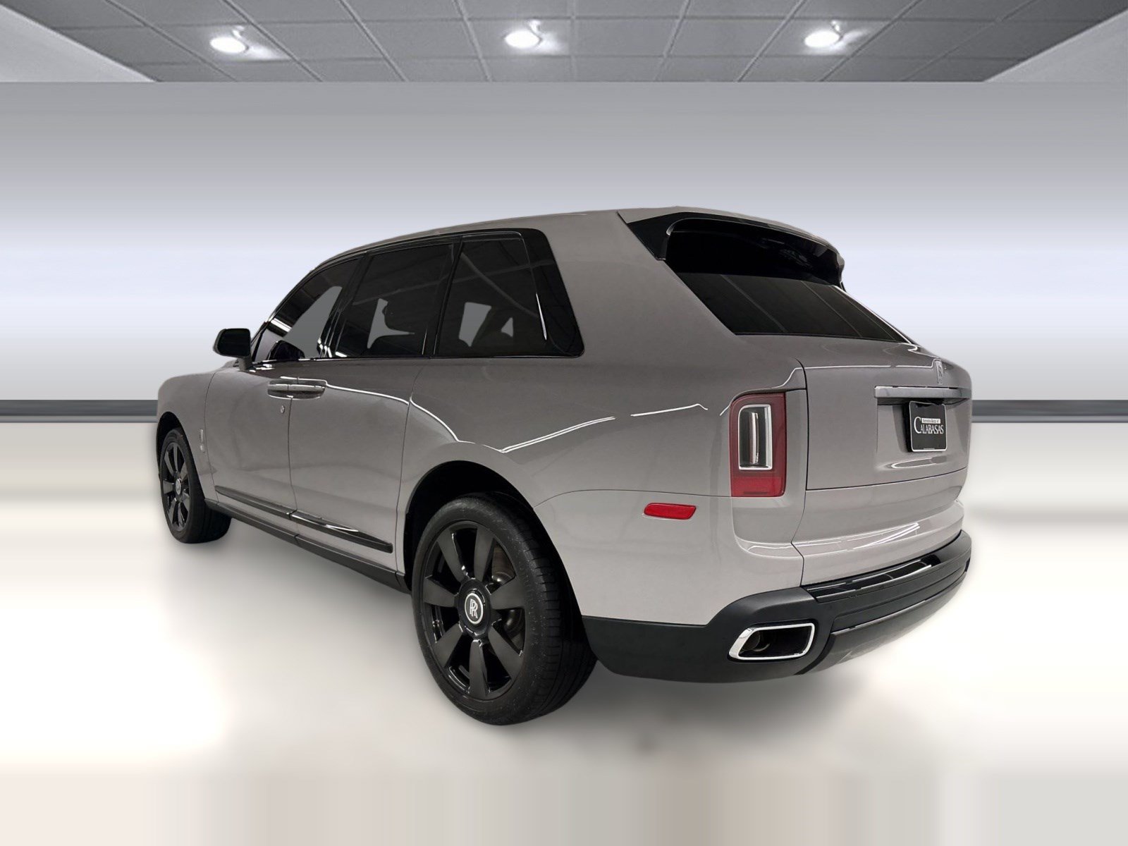 Used 2021 Rolls-Royce Cullinan AWD/4WD image 3