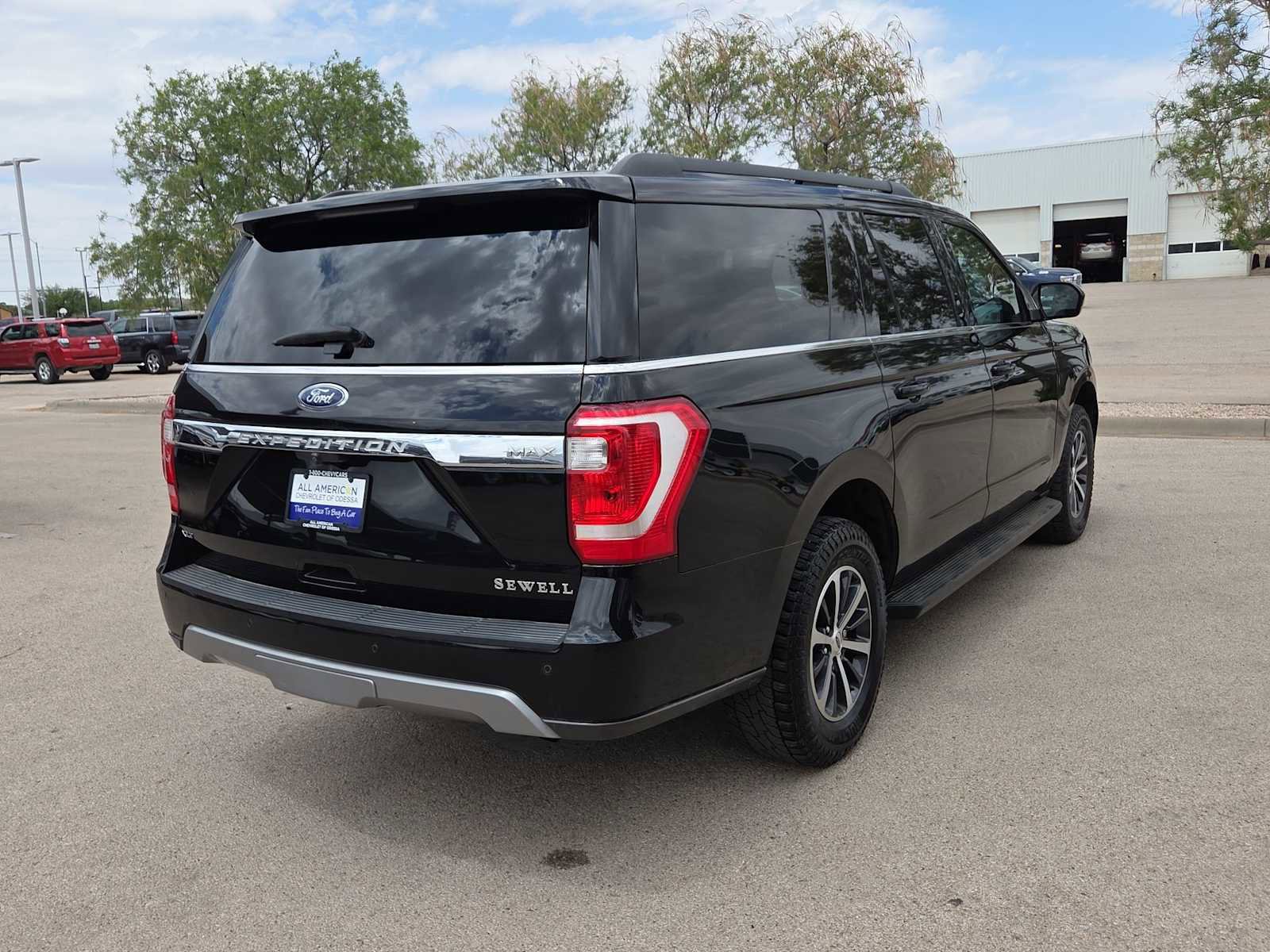 Used 2021 Ford Expedition Max XLT AWD/4WD image 8