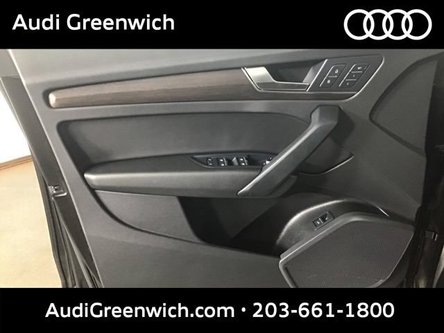 Certified 2023 Audi Q5 2.0T Premium w/ Convenience Package AWD/4WD image 11