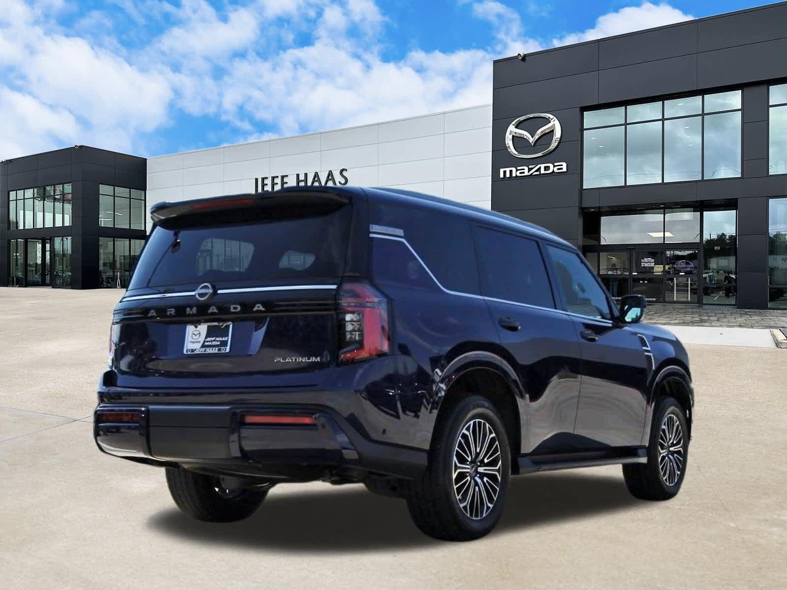 Used 2025 Nissan Armada Platinum RWD image 3