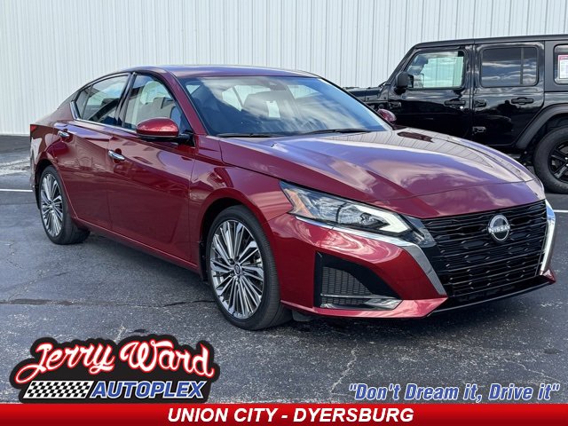 Used 2024 Nissan Altima 2.5 SL