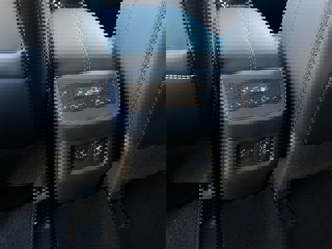 Certified 2023 Nissan Pathfinder Platinum image 27