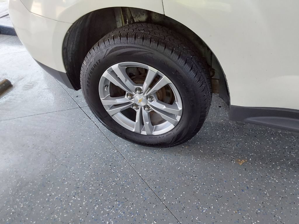 Used 2012 Chevrolet Equinox LT FWD image 22