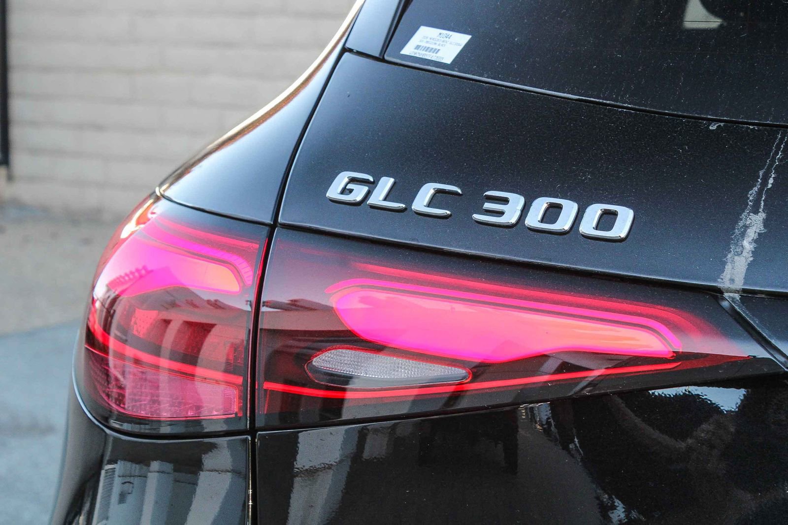 New 2026 Mercedes-Benz GLC 300 4MATIC image 9