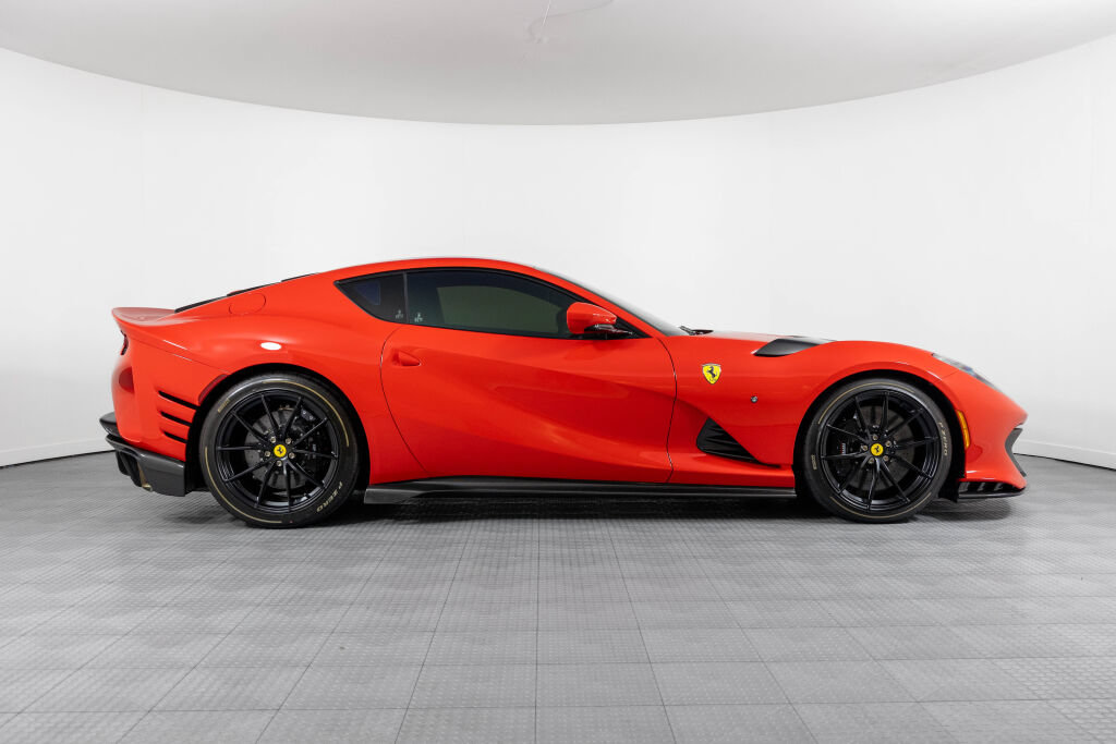 Used 2023 Ferrari 812 Competizione RWD image 72