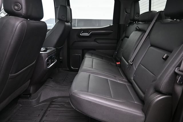 Used 2024 GMC Sierra 1500 SLT w/ SLT Premium Plus Package AWD/4WD image 11