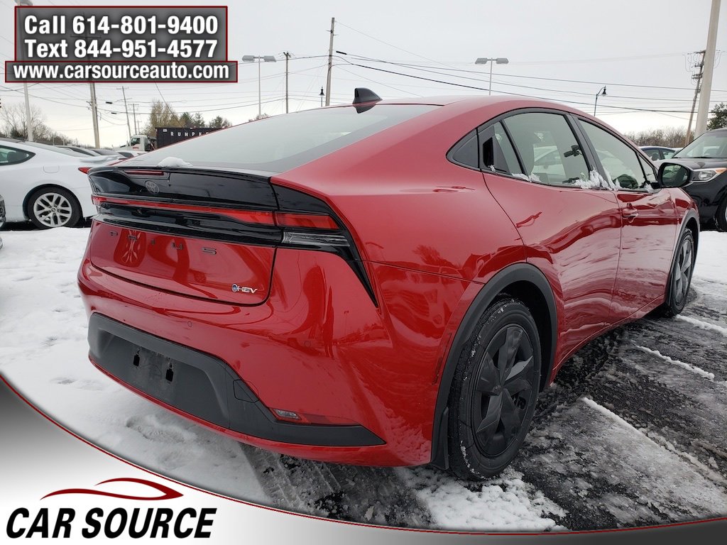 Used 2026 Toyota Prius LE image 5