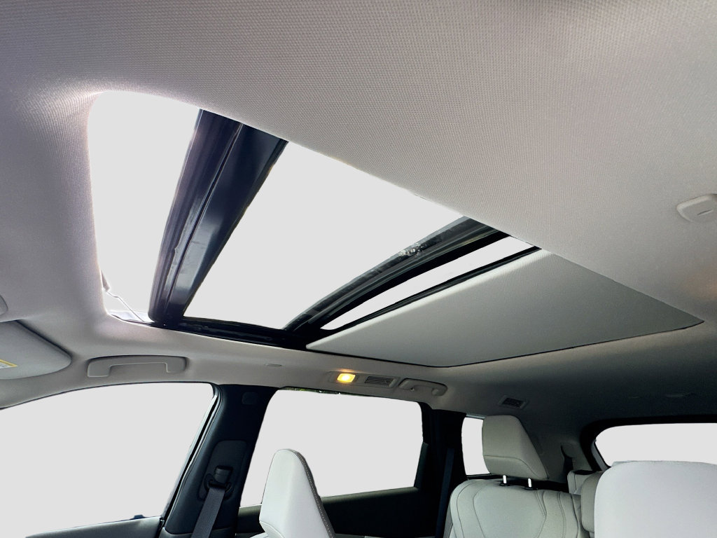 New 2027 INFINITI QX60 Luxe w/ Cargo Package FWD image 23