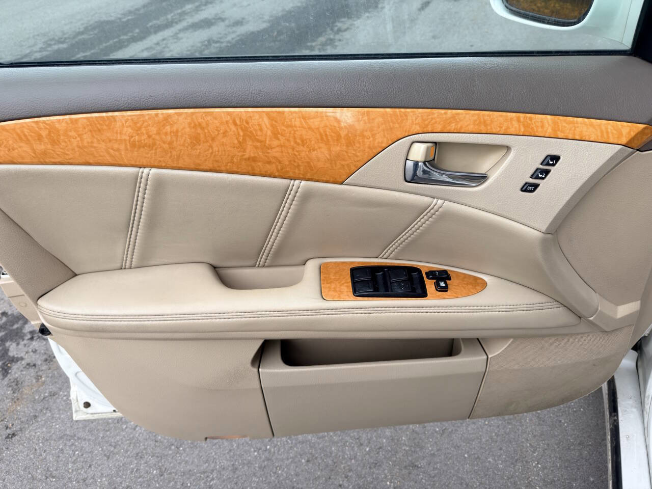 Used 2007 Toyota Avalon Limited image 8