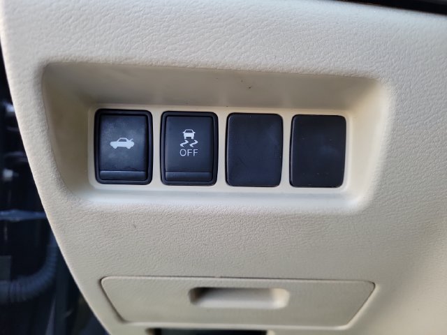 Used 2016 Nissan Maxima 3.5 SV FWD image 19