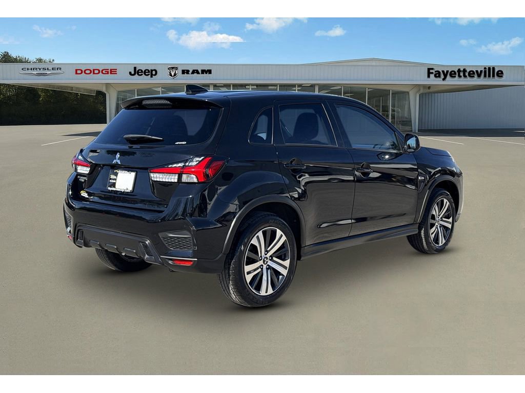Used 2024 Mitsubishi Outlander Sport ES image 3