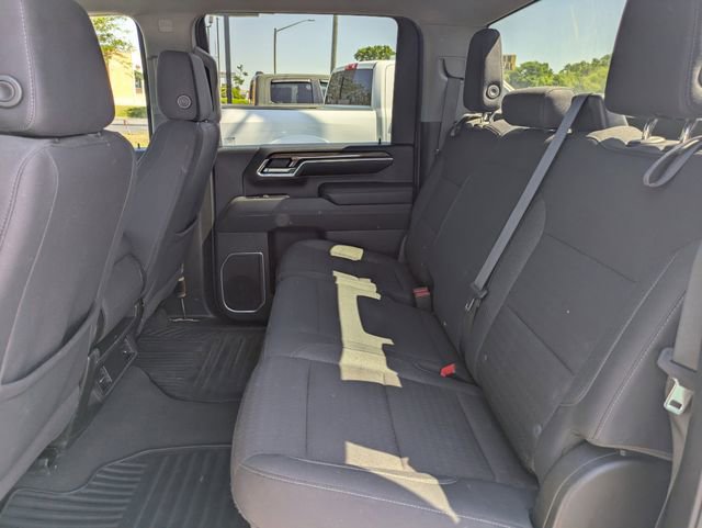Used 2024 Chevrolet Silverado 2500 LT AWD/4WD image 14