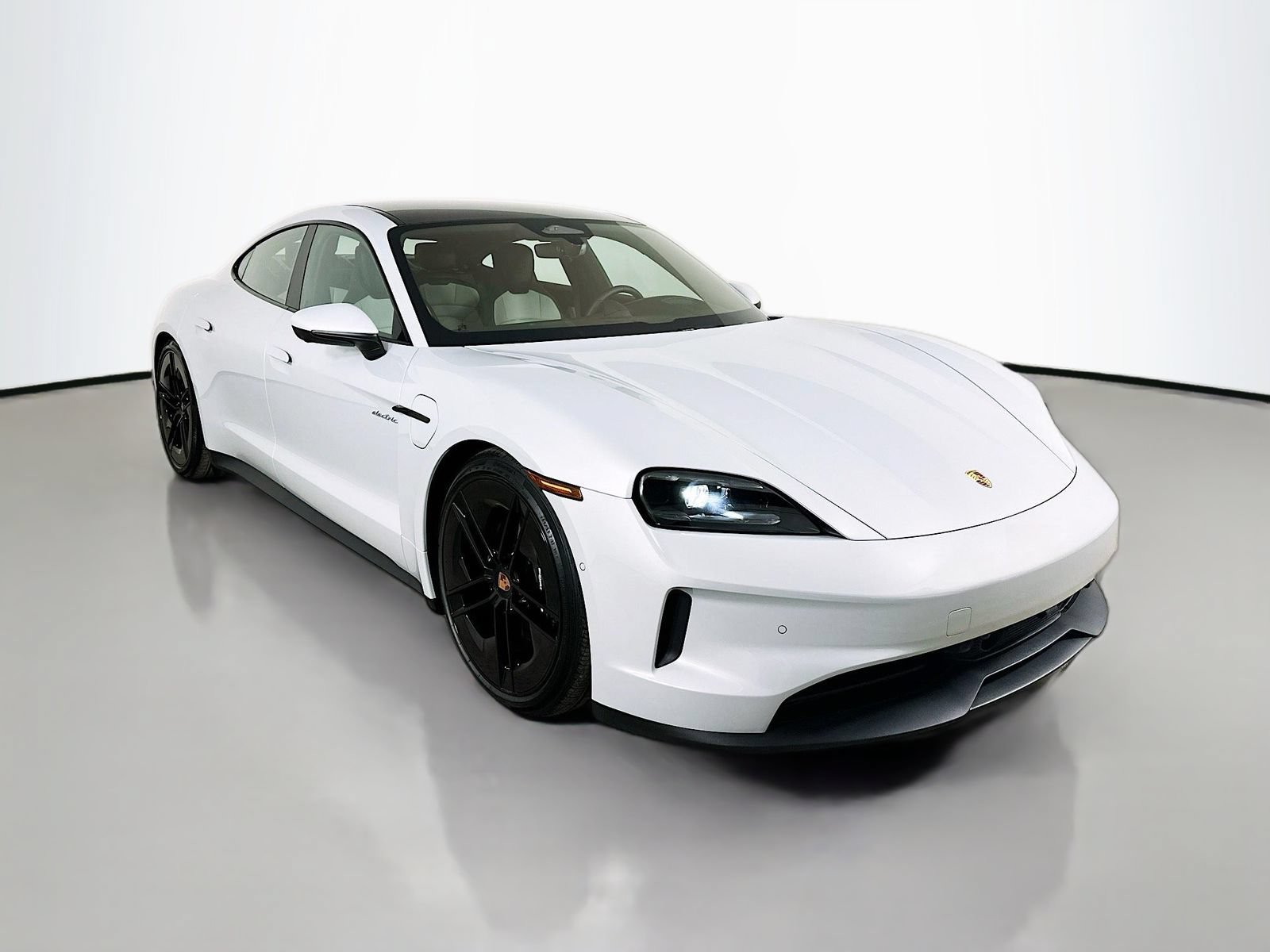 New 2026 Porsche Taycan AWD/4WD image 3
