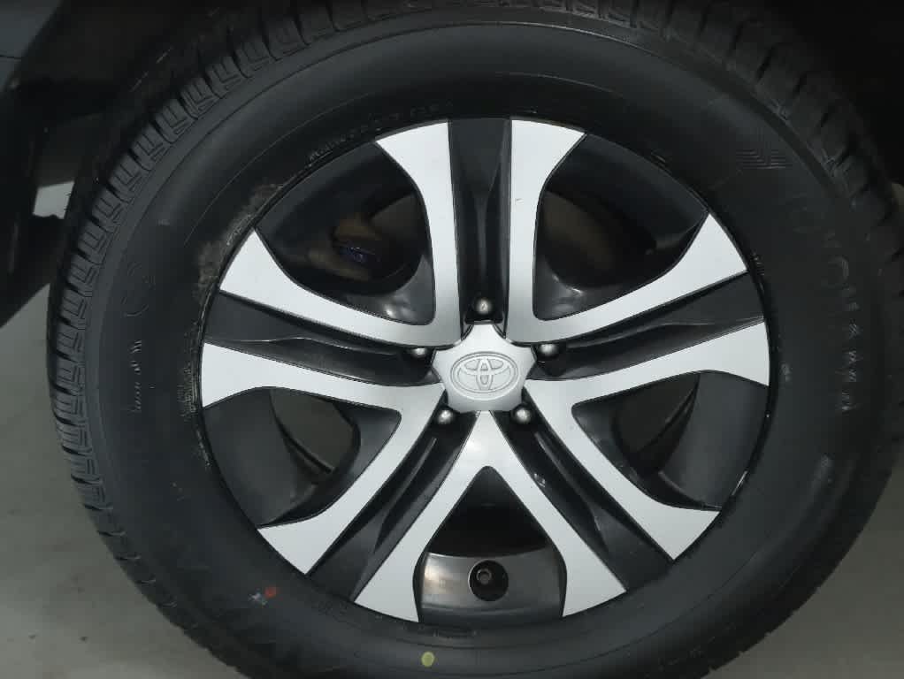 Used 2018 Toyota RAV4 LE w/ All Weather Liner Package AWD/4WD image 12