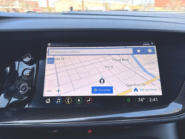 Used 2021 Buick Envision Essence w/ Technology Package I image 14