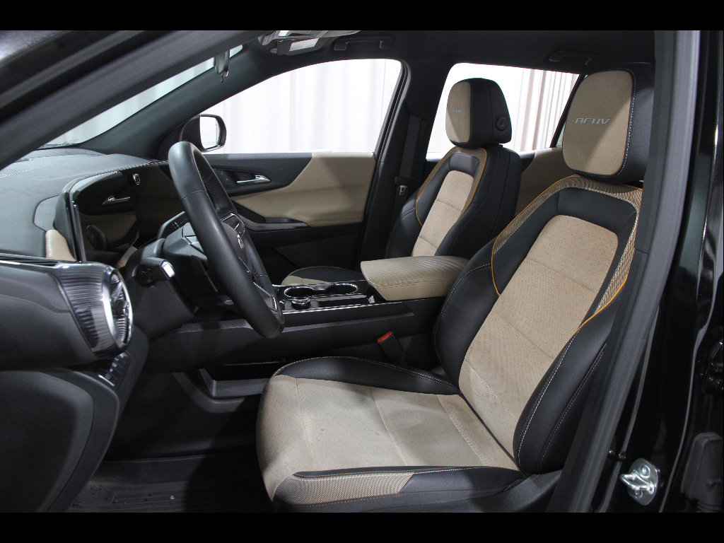 Certified 2026 Chevrolet Equinox ACTIV image 5