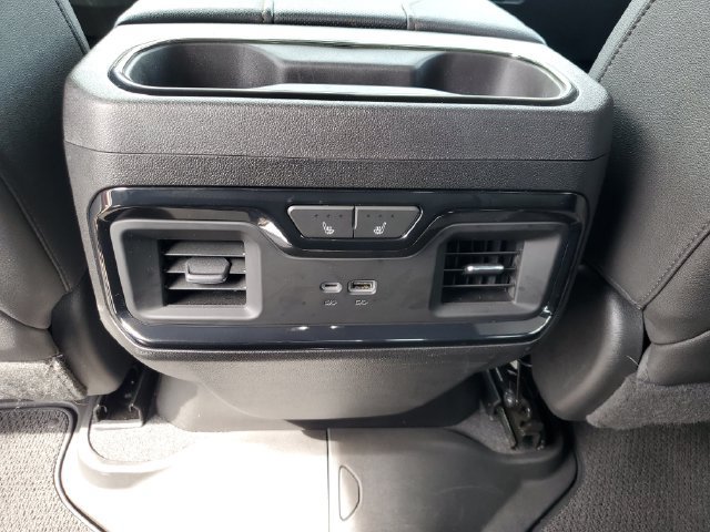 Used 2023 GMC Sierra 1500 AT4 w/ AT4 Premium Package AWD/4WD image 18